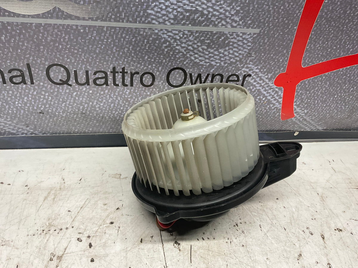 Climate Control Fan Blower Motor 4B1820021B  C5
