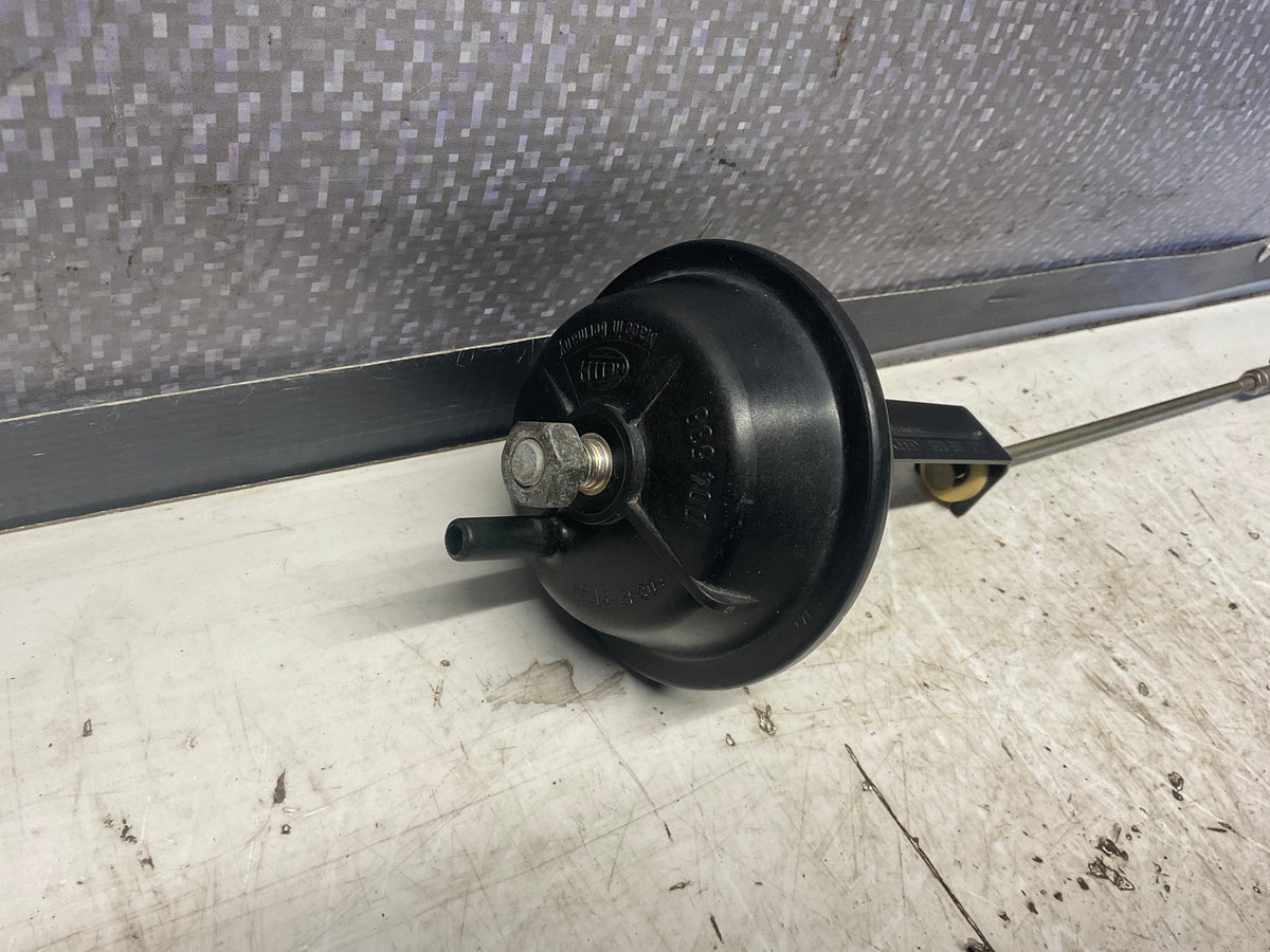 Cruise Control Vacuum Actuator  893907327  B3