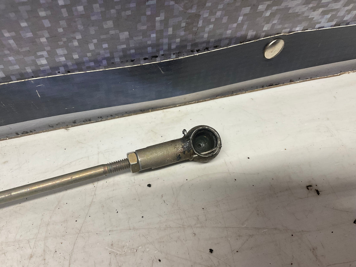 Cruise Control Vacuum Actuator  893907327  B3