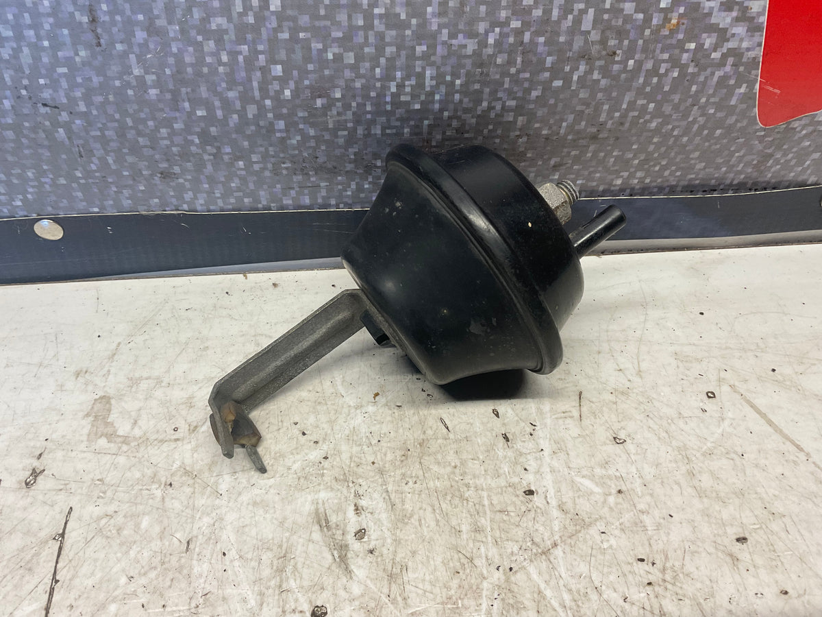 Cruise Control Vacuum Actuator  811907327B  B2