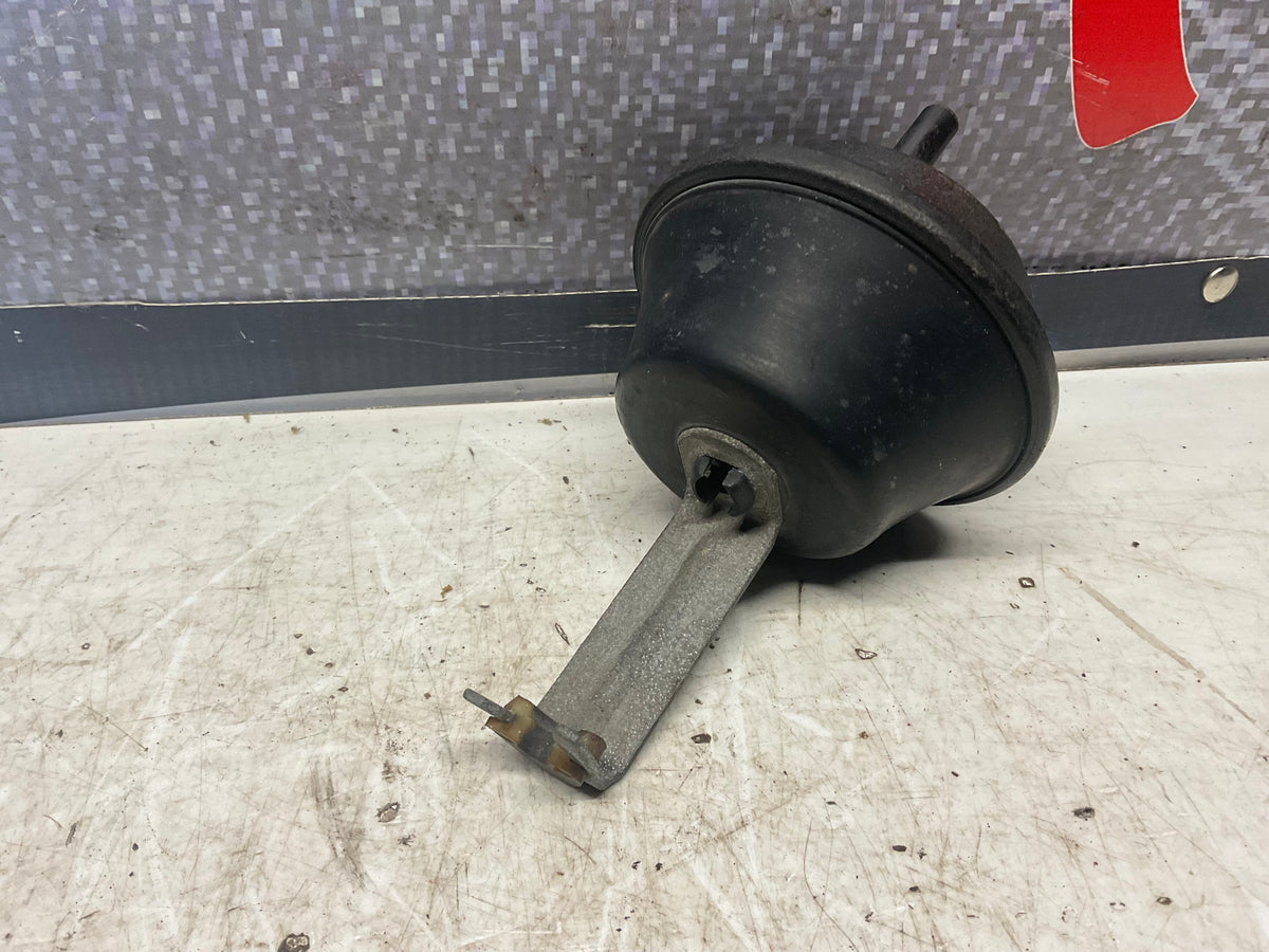 Cruise Control Vacuum Actuator  811907327B  B2