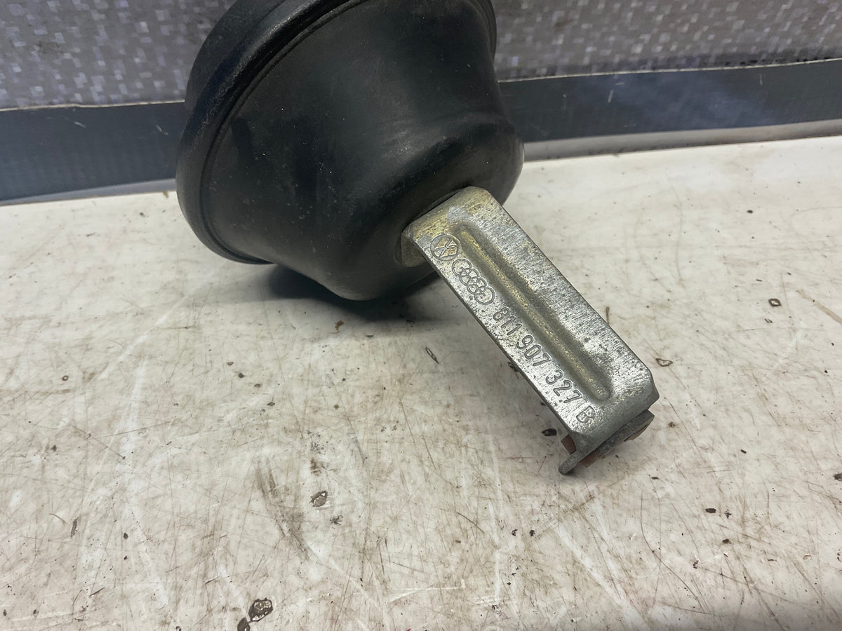 Cruise Control Vacuum Actuator  811907327B  B2