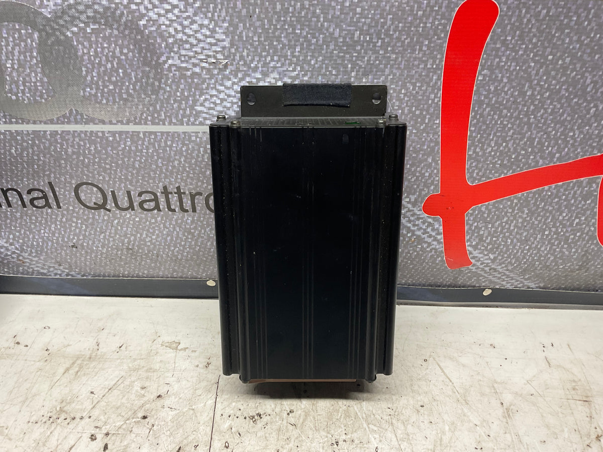 Bose Audi Amplifier 294009  C5 B5 D2