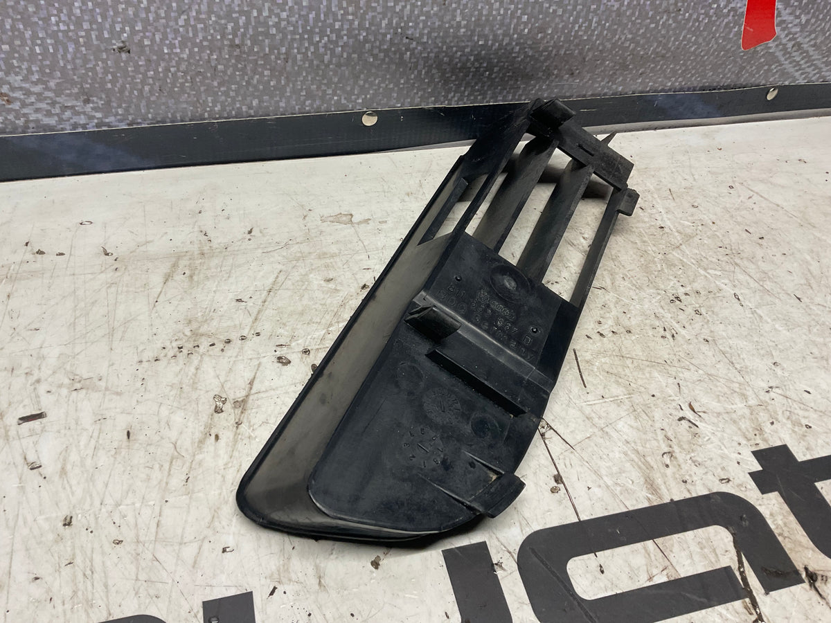 Front Bumper Lower Grill Left 811853667D  B2