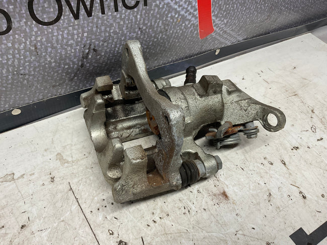 Passenger Rear Brake Caliper Right  853615423AX  B3  Lucas