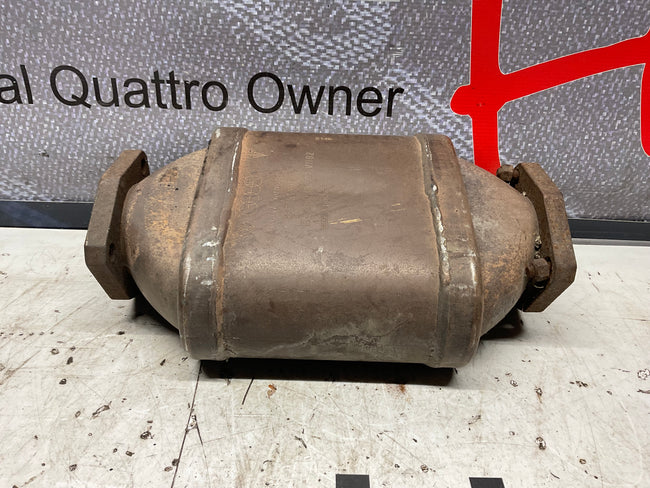 Catalytic Converter  857131701  URQ  B2