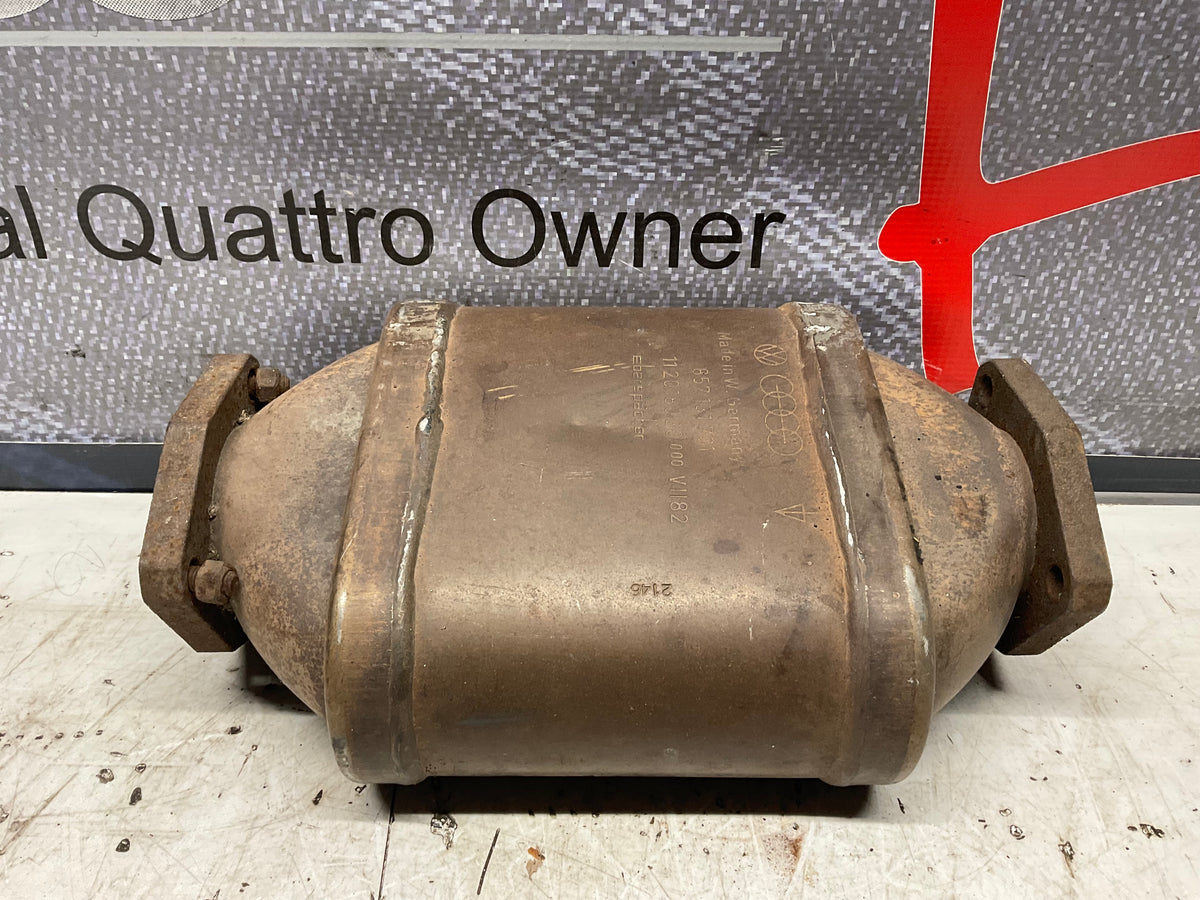 Catalytic Converter  857131701  URQ  B2