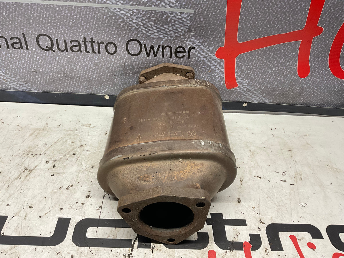 Catalytic Converter  857131701  URQ  B2