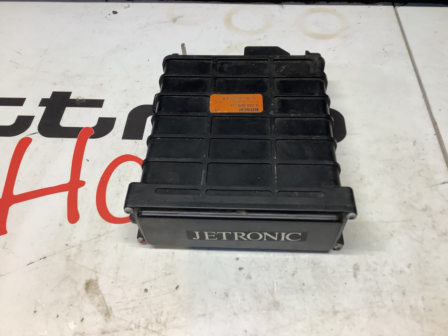 Engine Control Module 811906264D  Bosch