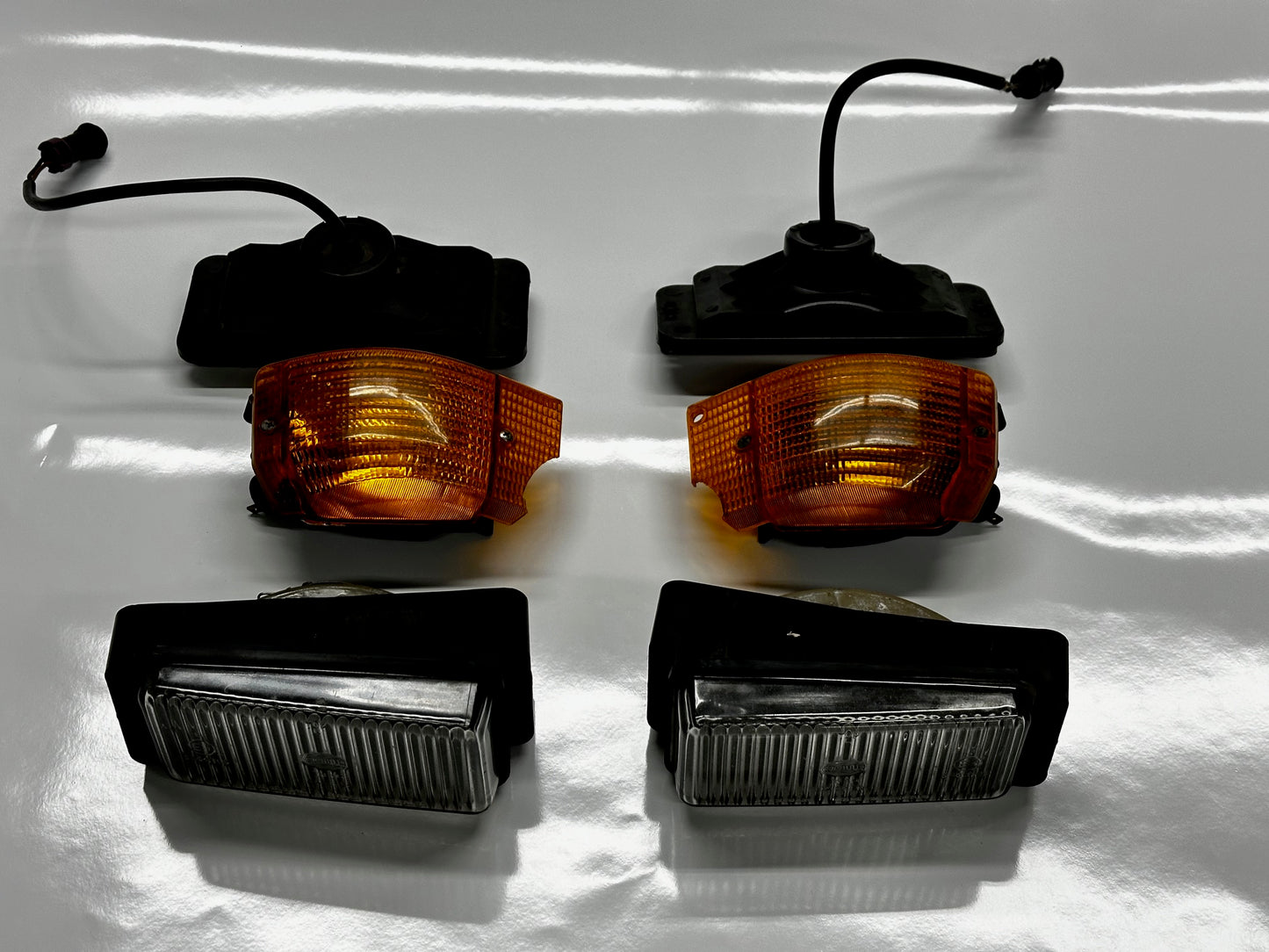 Fog Light/ Turn Signal Set (European Bumper Only)