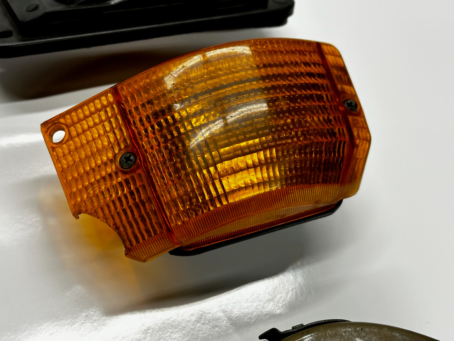 Fog Light/ Turn Signal Set (European Bumper Only)