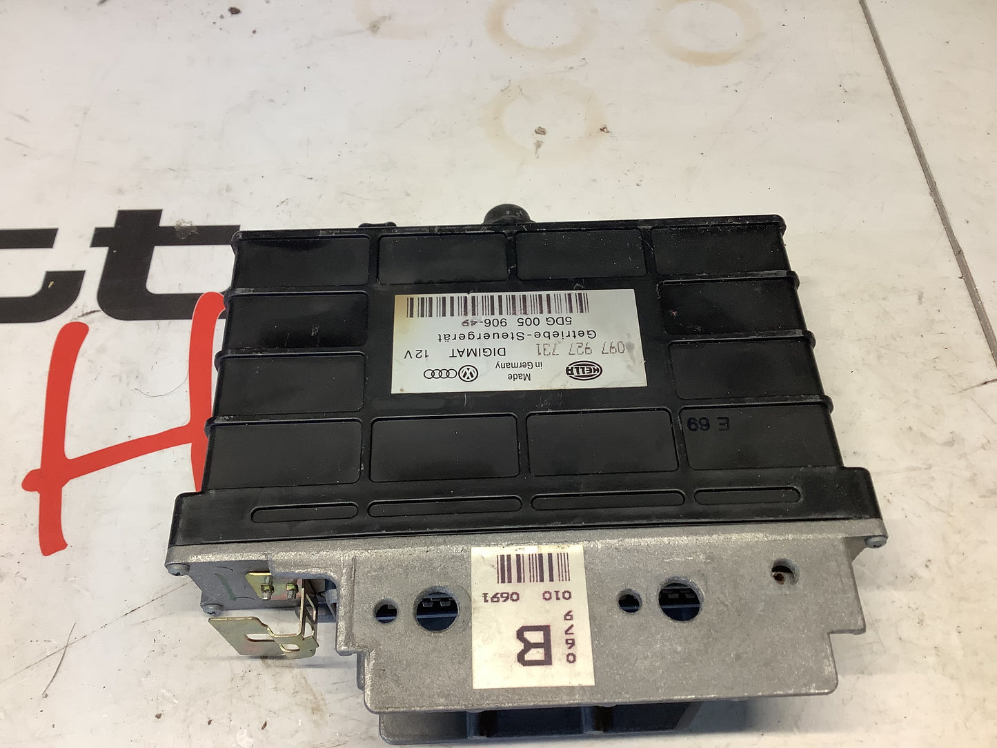 Gearbox Control Unit  5DG005906