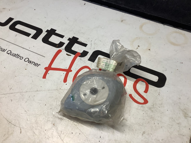 Transmission Mount  8D0399151M  NOS