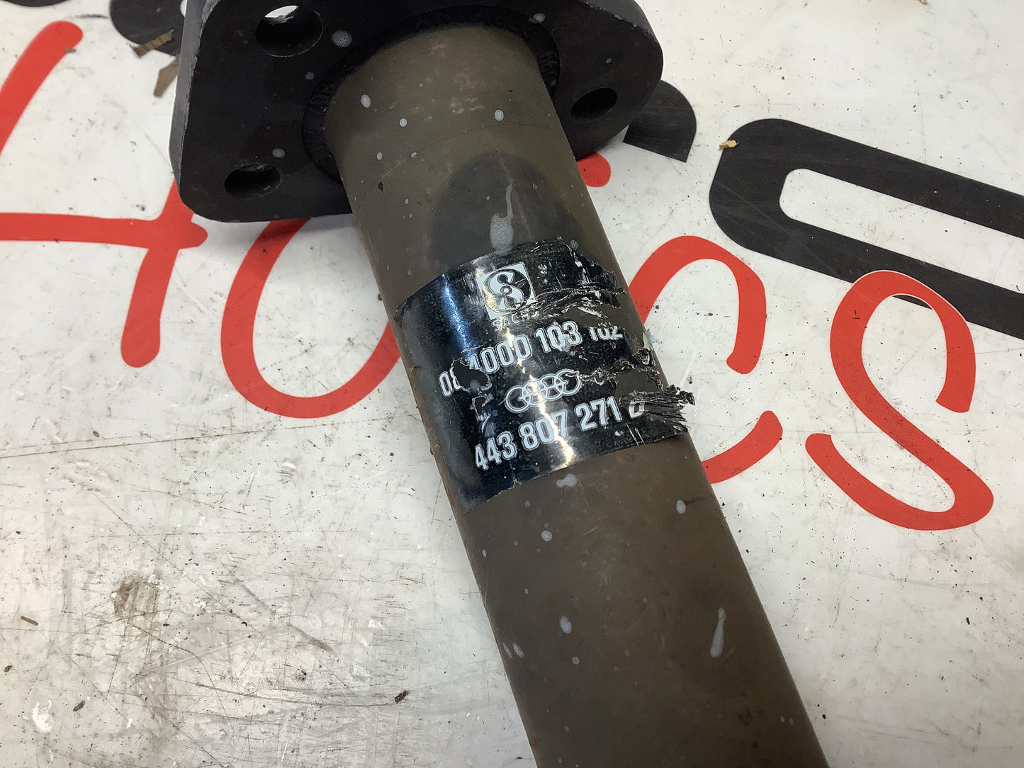 Front Bumper Shock Driver  443807271D