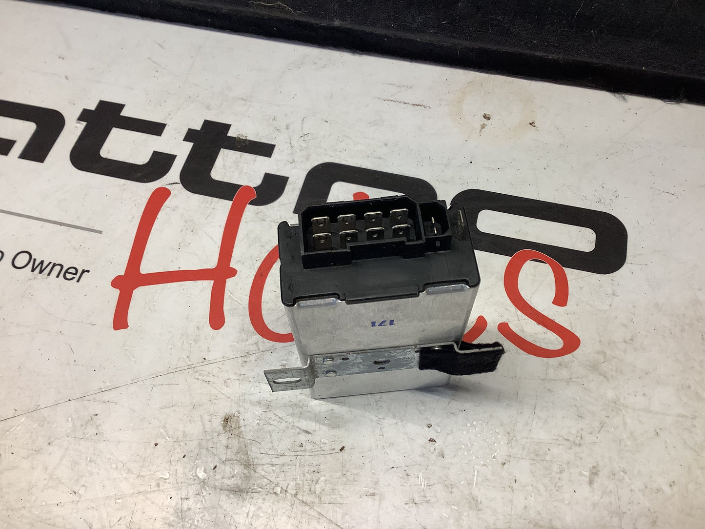 Cruise Control Module 443907305A Hella – Quattroholics