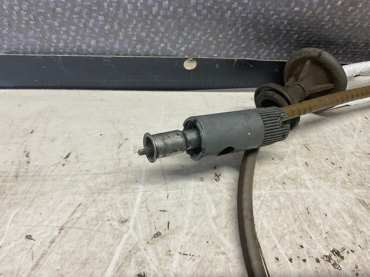 Speedometer Cable 811957801K  B2