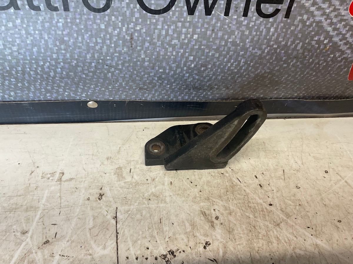 AC Compressor Retaining Bracket  034260853B  B2  URQ