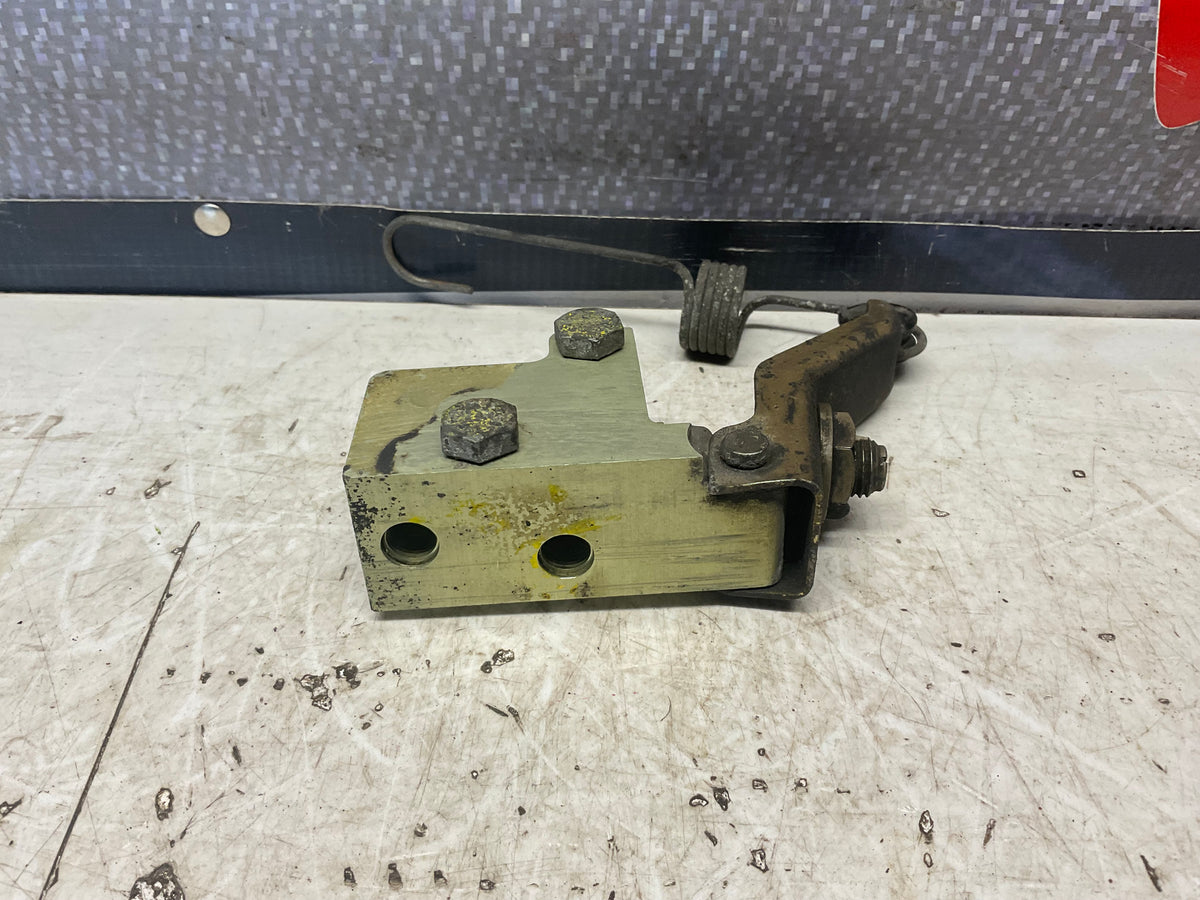 Brake Pressure Regulator  441614151  C3  D1