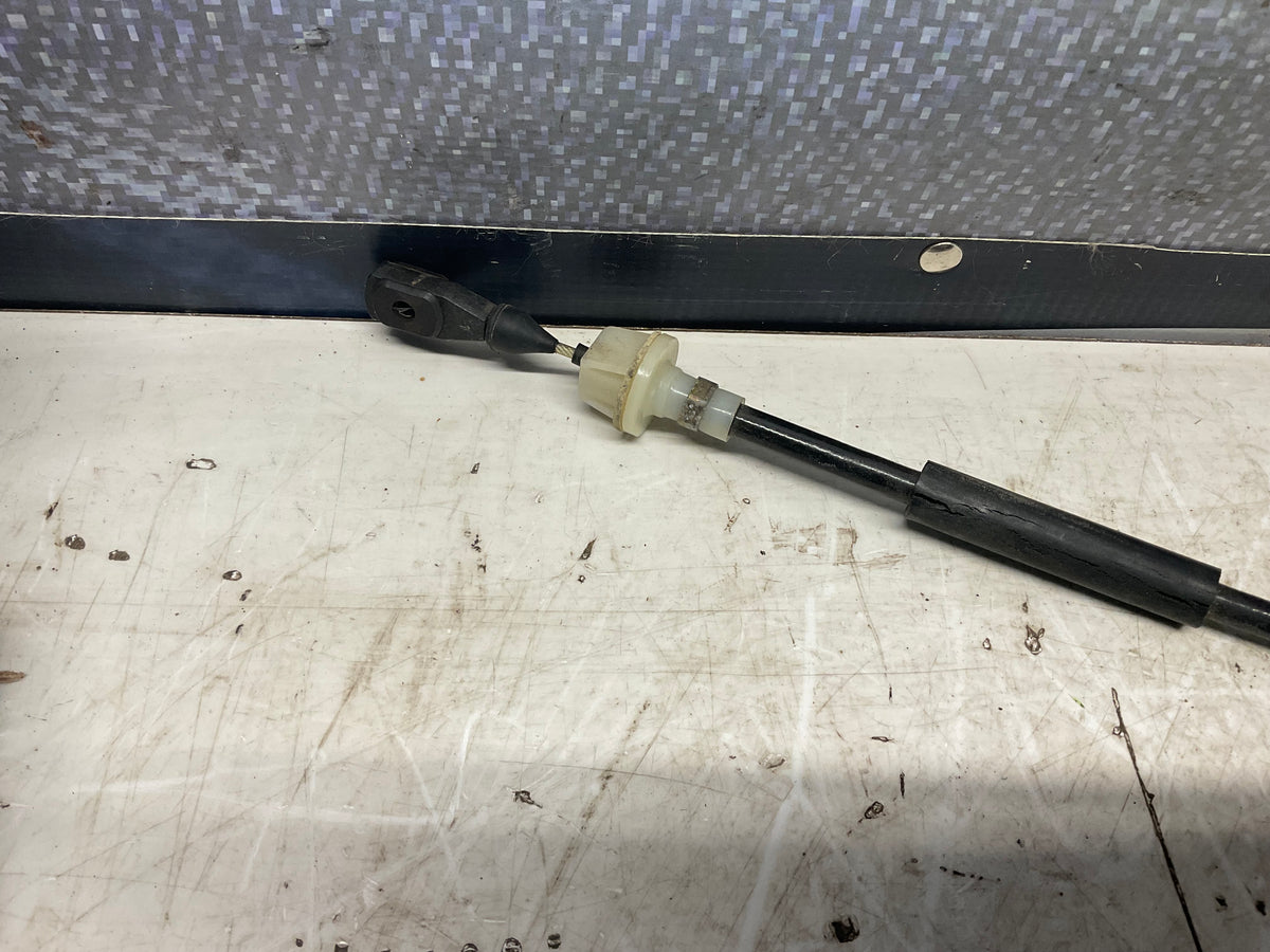 Accelerator Throttle Cable 431723555D  C2  C3
