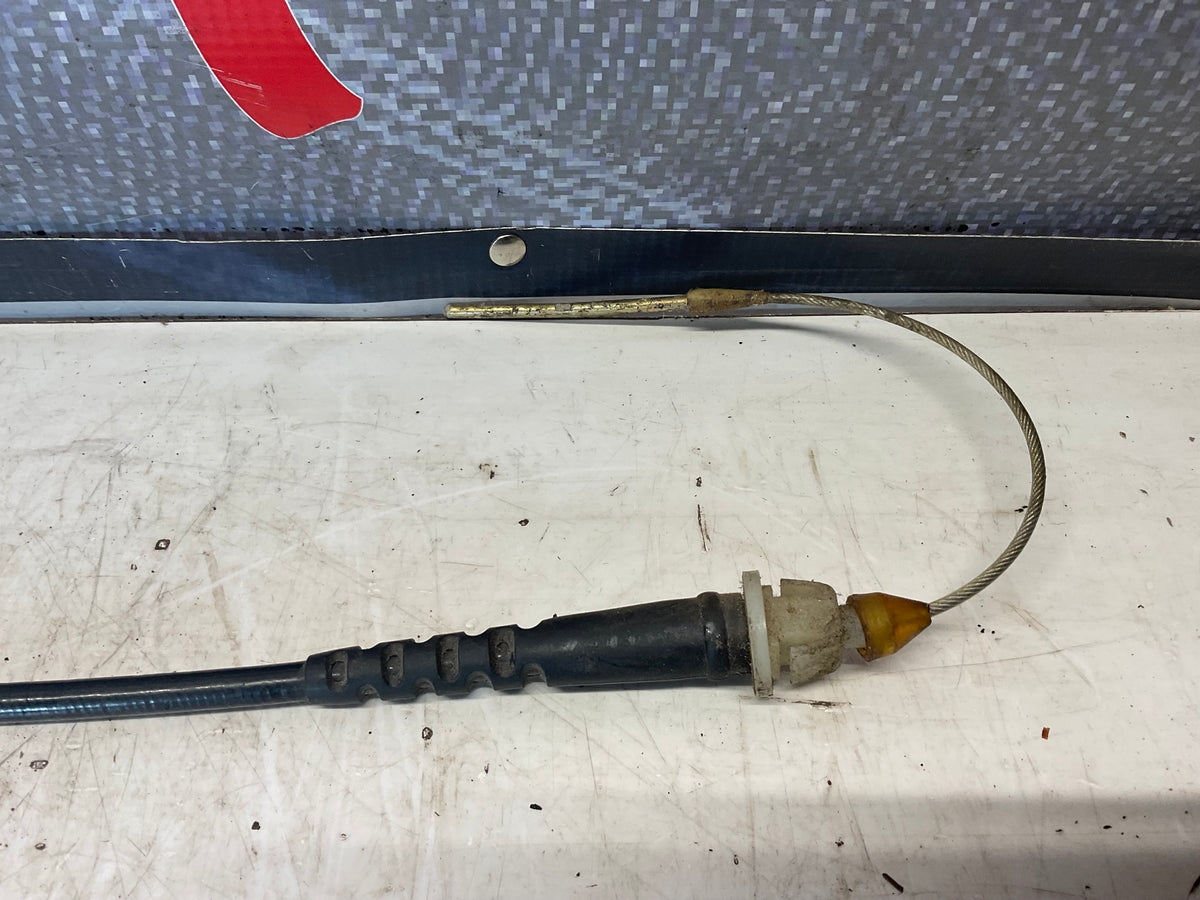 Accelerator Throttle Cable 431723555D  C2  C3