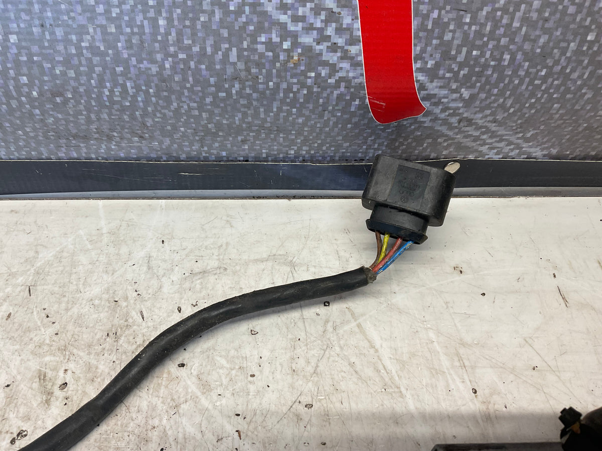 Xenon Headlight Control Unit Left  4D0907474  D2