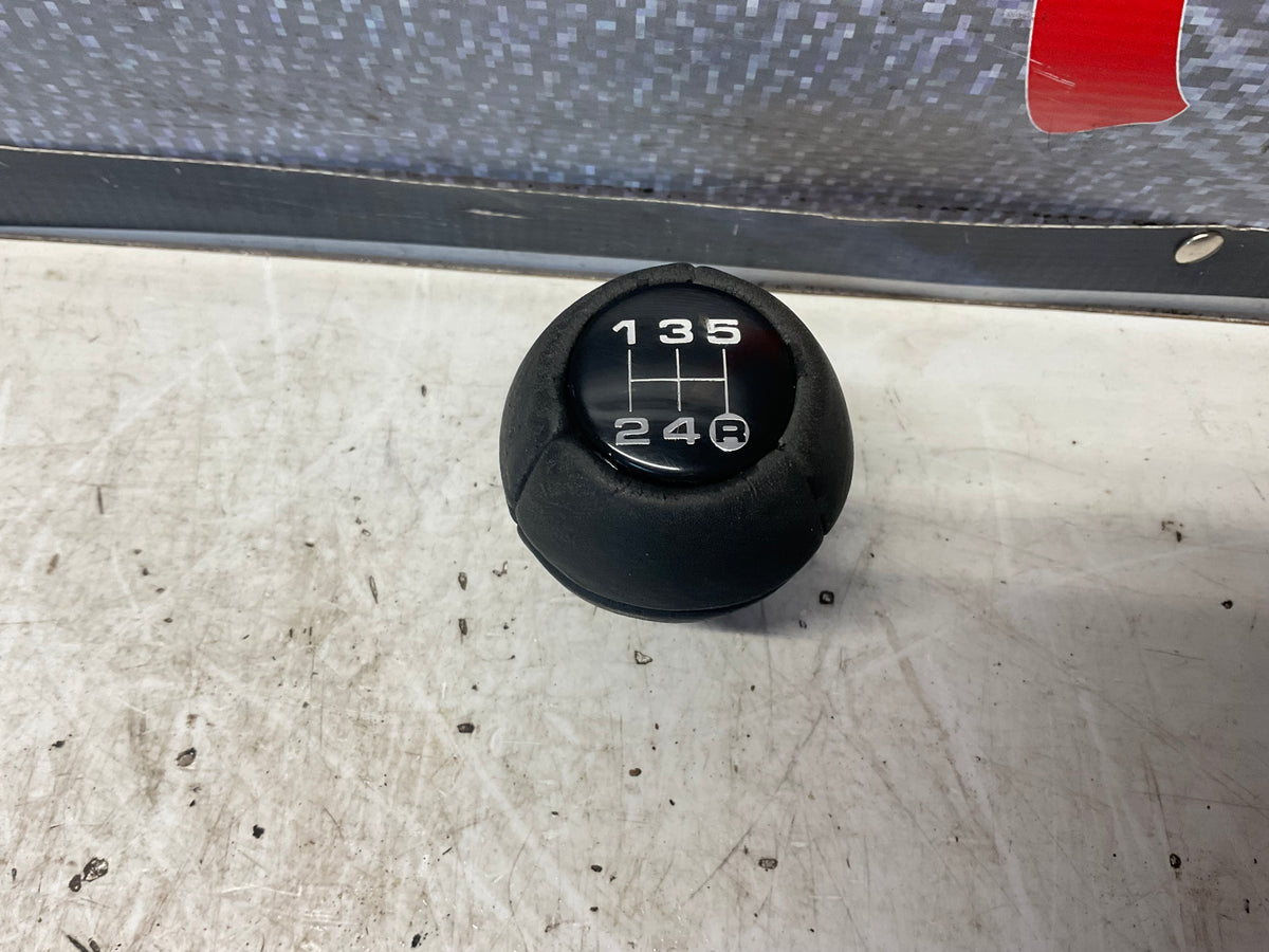 Early Molded 5 Speed Shift Knob B2