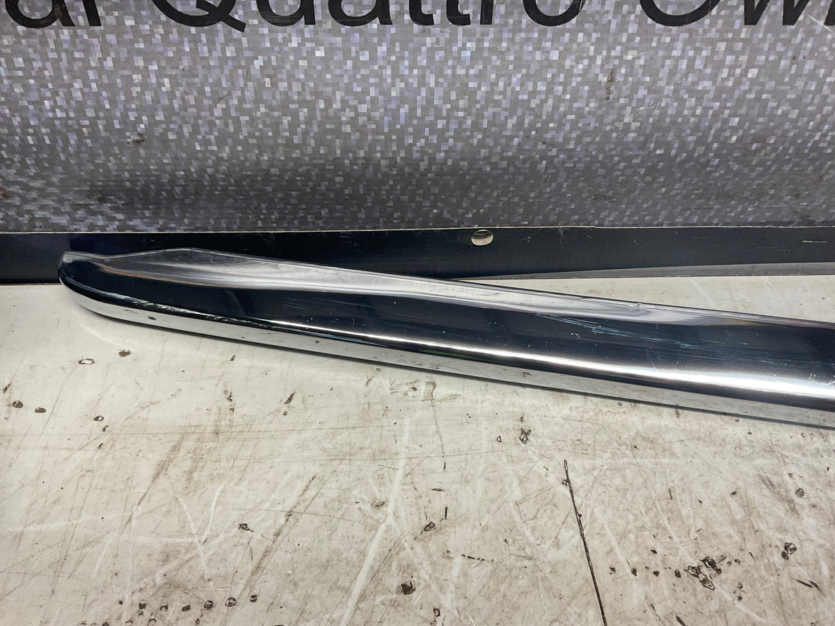 Passenger Front Bumper Trim Right 443807260E C3