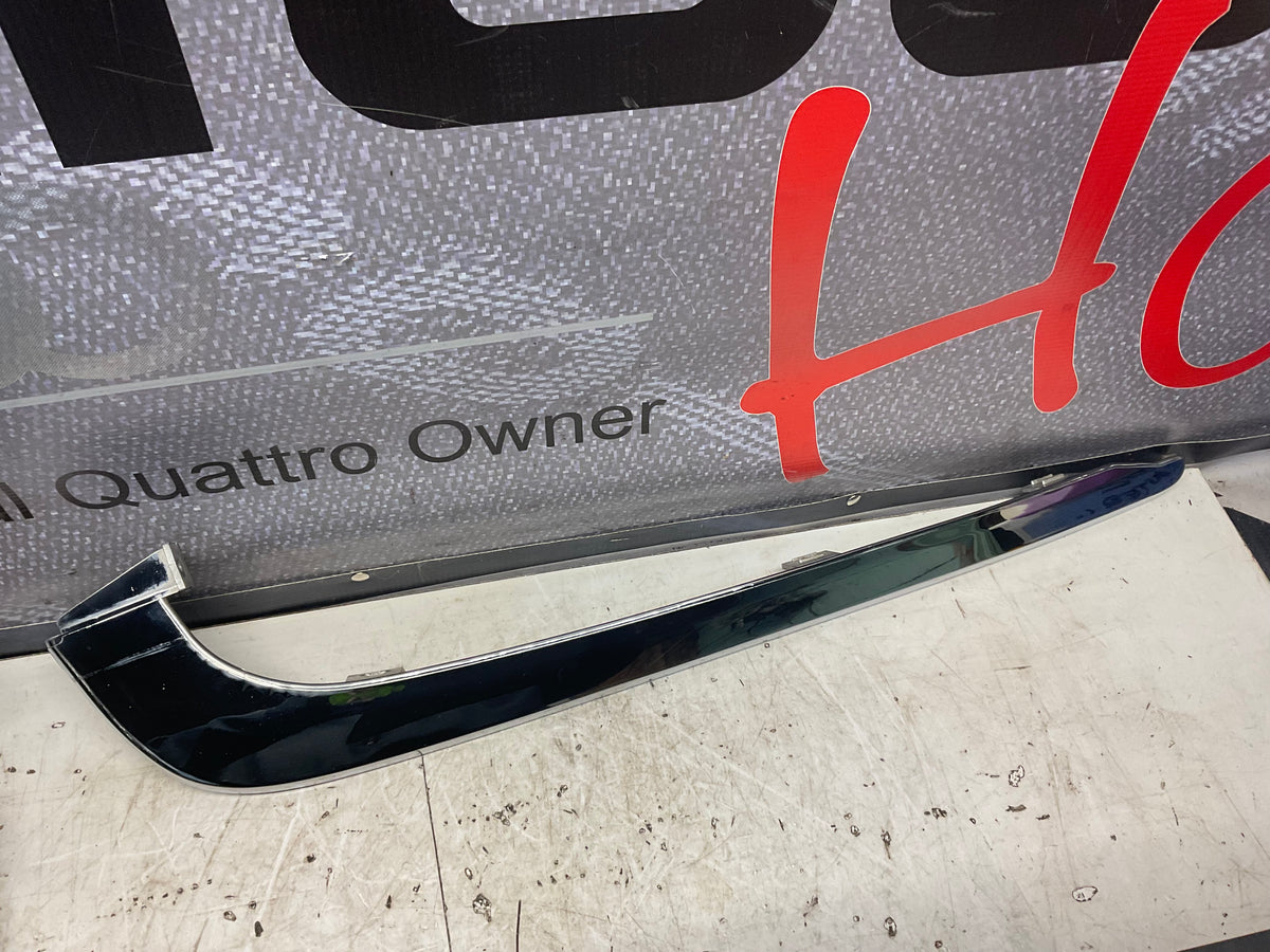 Driver Front Bumper Trim Left 443807259E C3