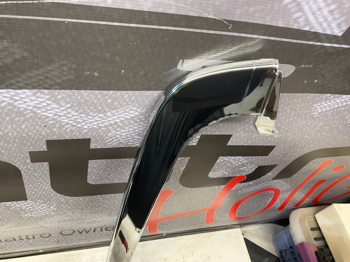 Driver Front Bumper Trim Left 443807259E C3