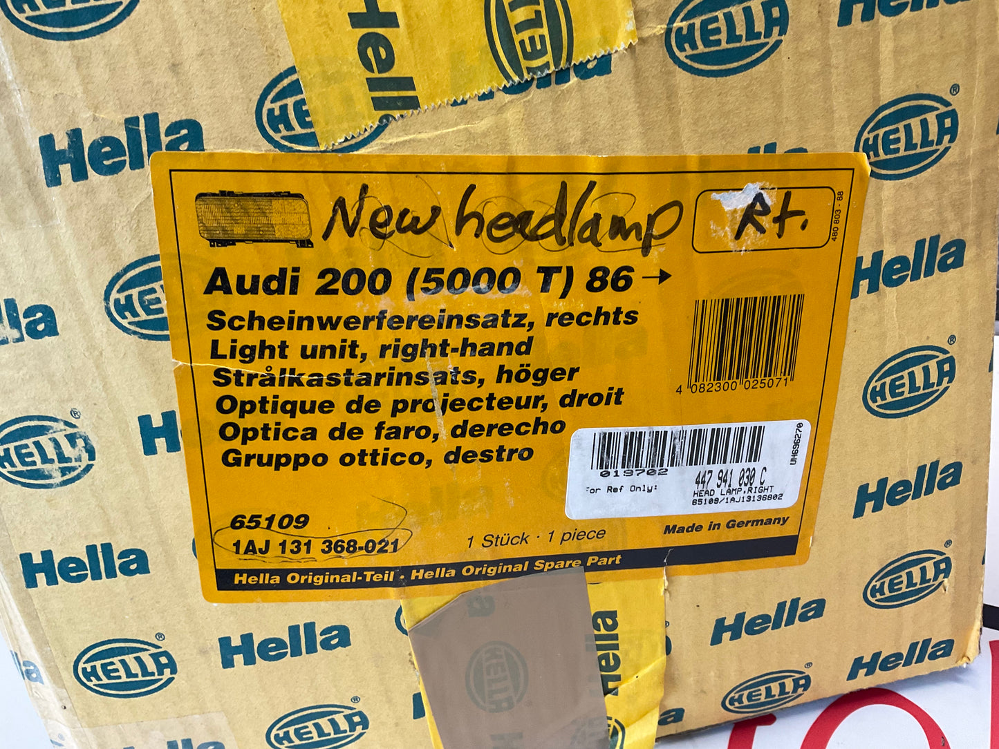 Passenger Headlight 447941030C  NOS  200 20V
