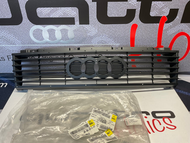 Front Grille 447853655C 01C  NOS