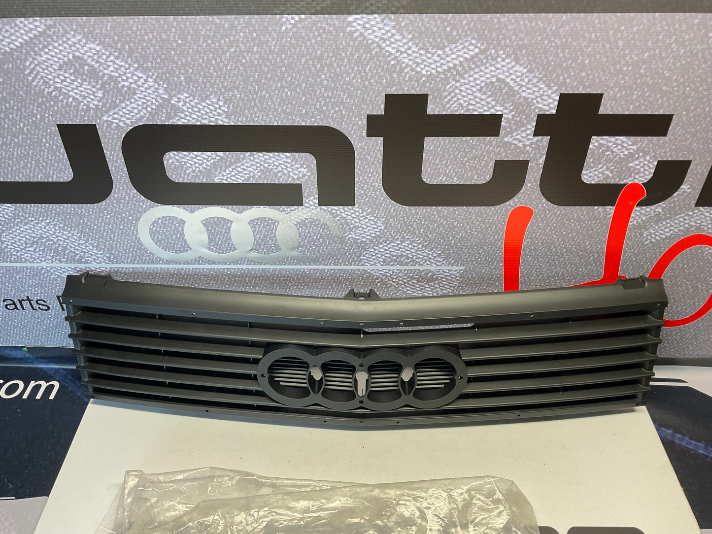 Front Grille 447853655C 01C  NOS