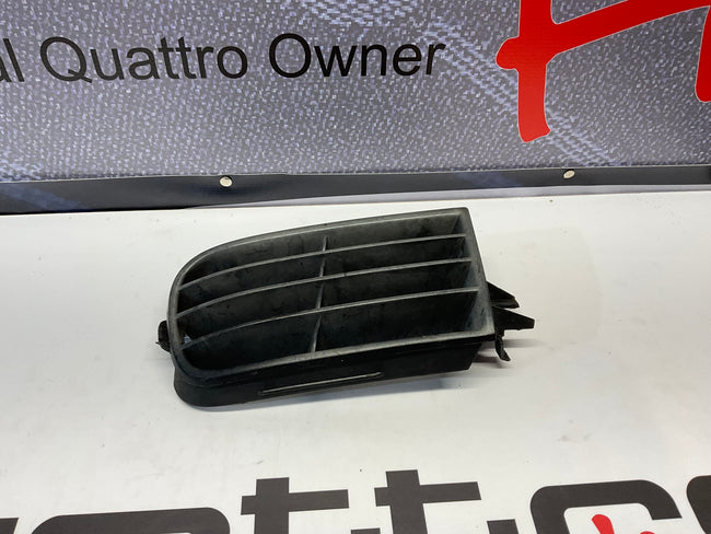 Passenger Front Bumper Lower Grill Cover 4A0807368 C4