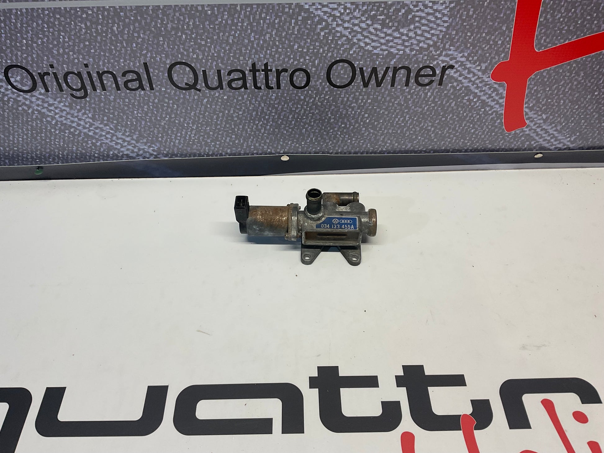 Idle Air Control Valve 034133455B 0280140512 34133455B IAC2055 RSC1173 037906457E 0280140551 037 906 457 E 0 280 140 551 ForAUDI - Foto 2