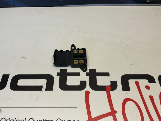 Fuse Block 281937505A NOS