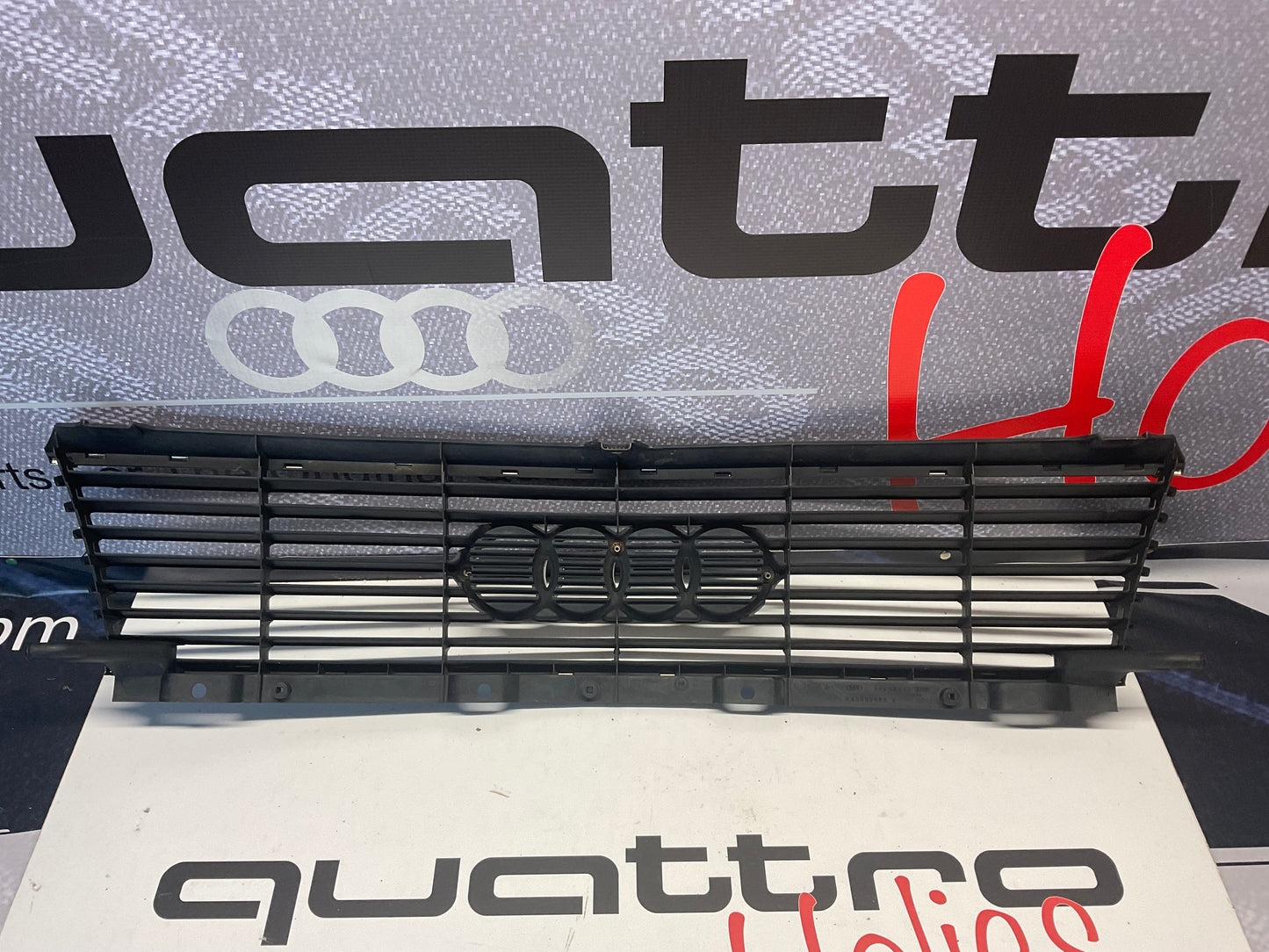 Front Grille 443853655C