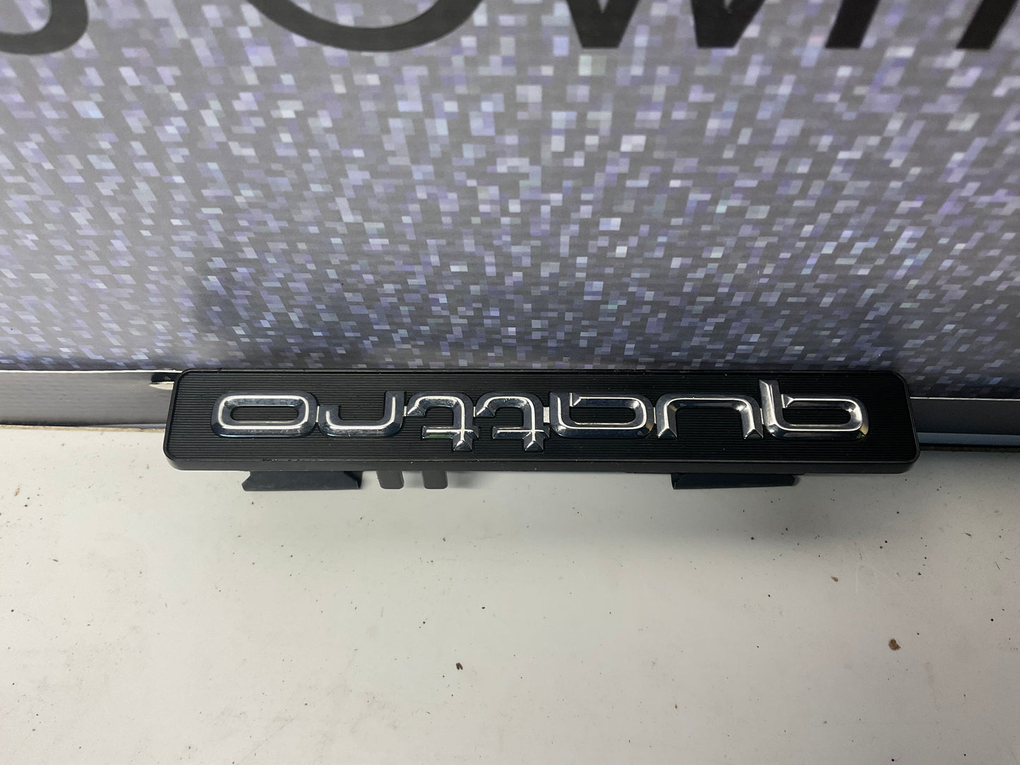 Quattro Grill Emblem Badge 447853736C