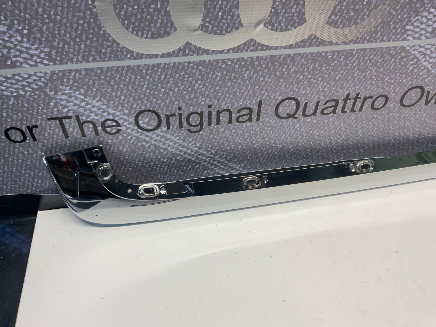 Passenger Rear Bumper Trim 443807460E C3
