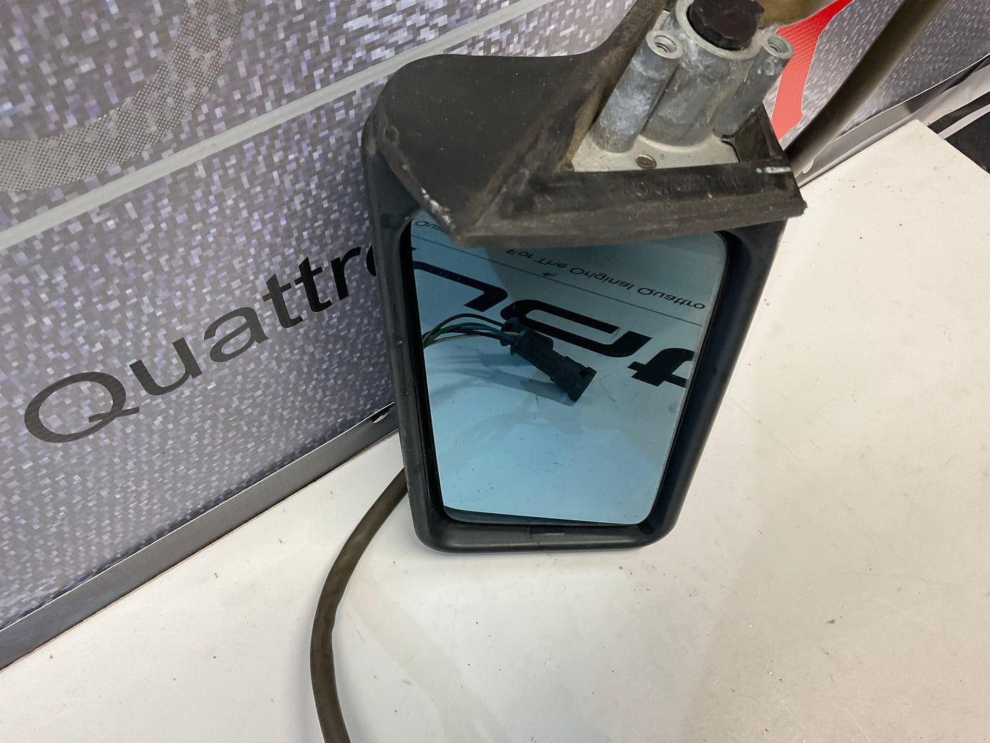 Driver Power Mirror 855857501 B2 URQ