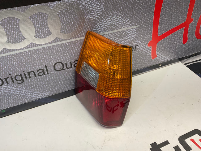 Passenger Taillight Right 855945218A B2 UR