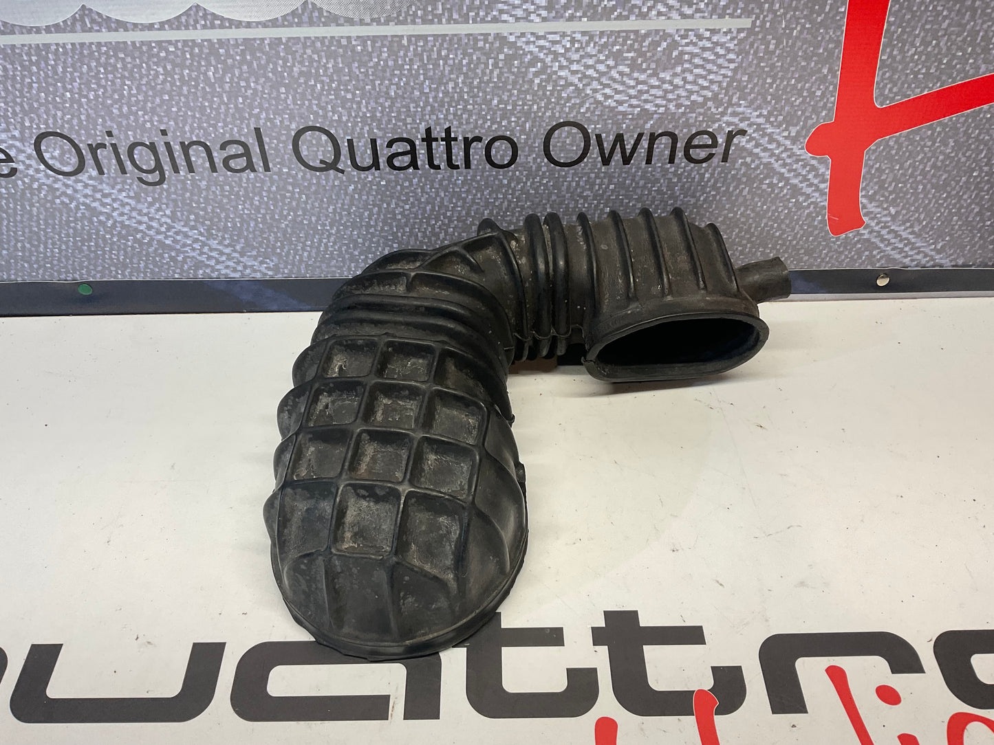 Fuel Distributor Air Intake Boot 035133357AD