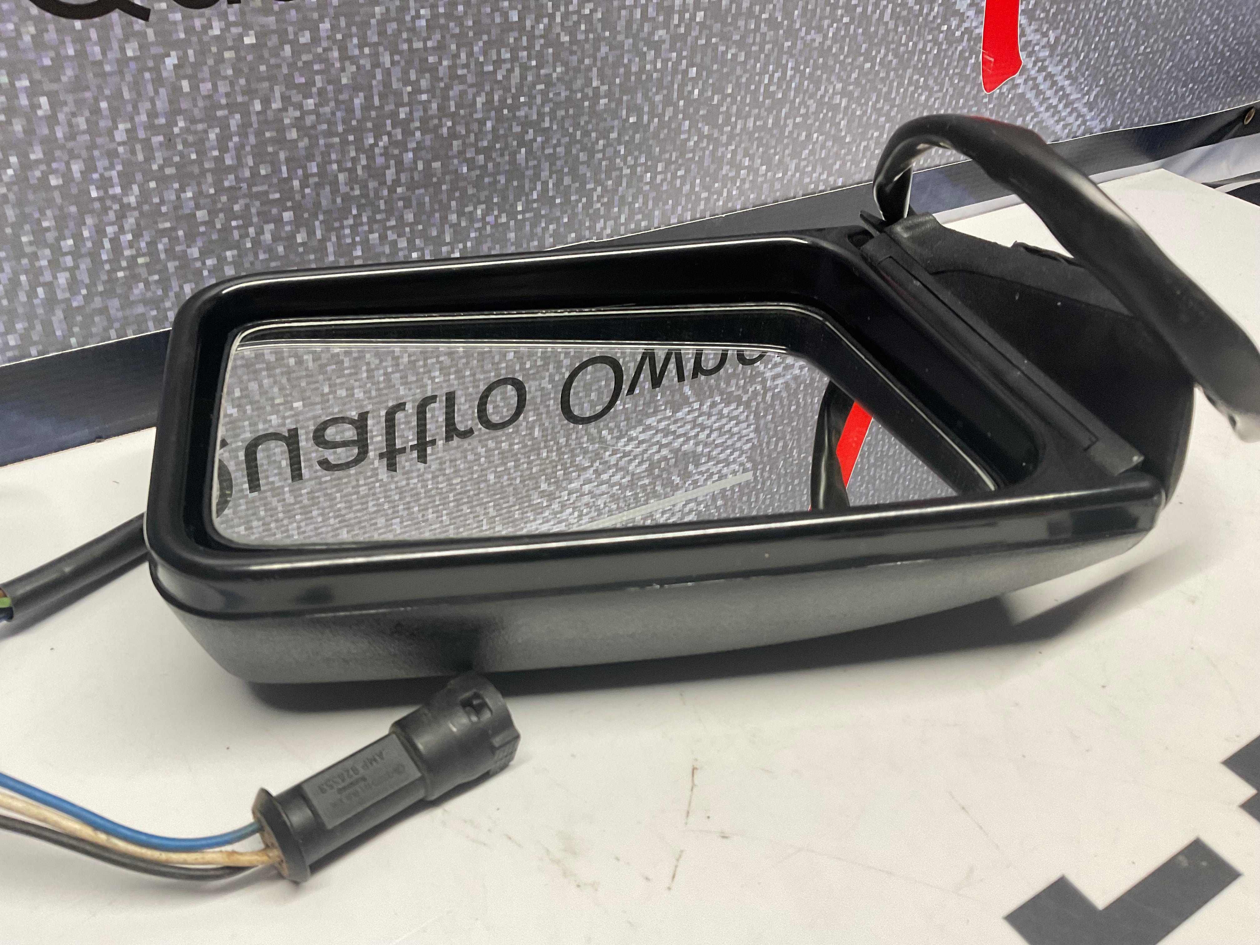 Passenger Power Mirror Right 811857502E B2 – Quattroholics