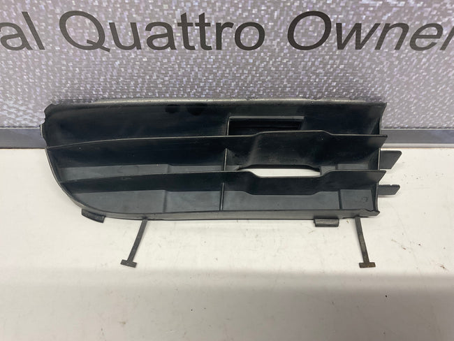 Front Bumper Right Lower Grill 811853667E