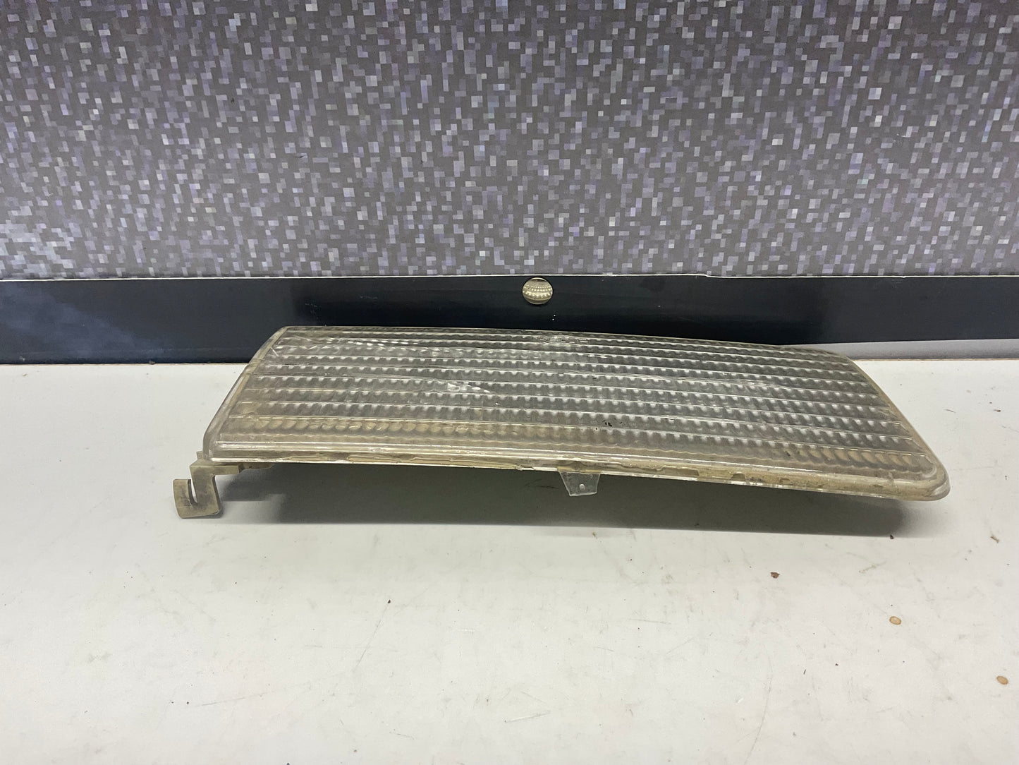 Driver Side Reflector Left 813807173 B2  Hella