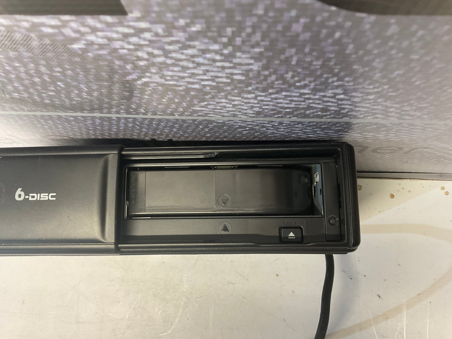 6 Disk CD Changer 4D0035111A