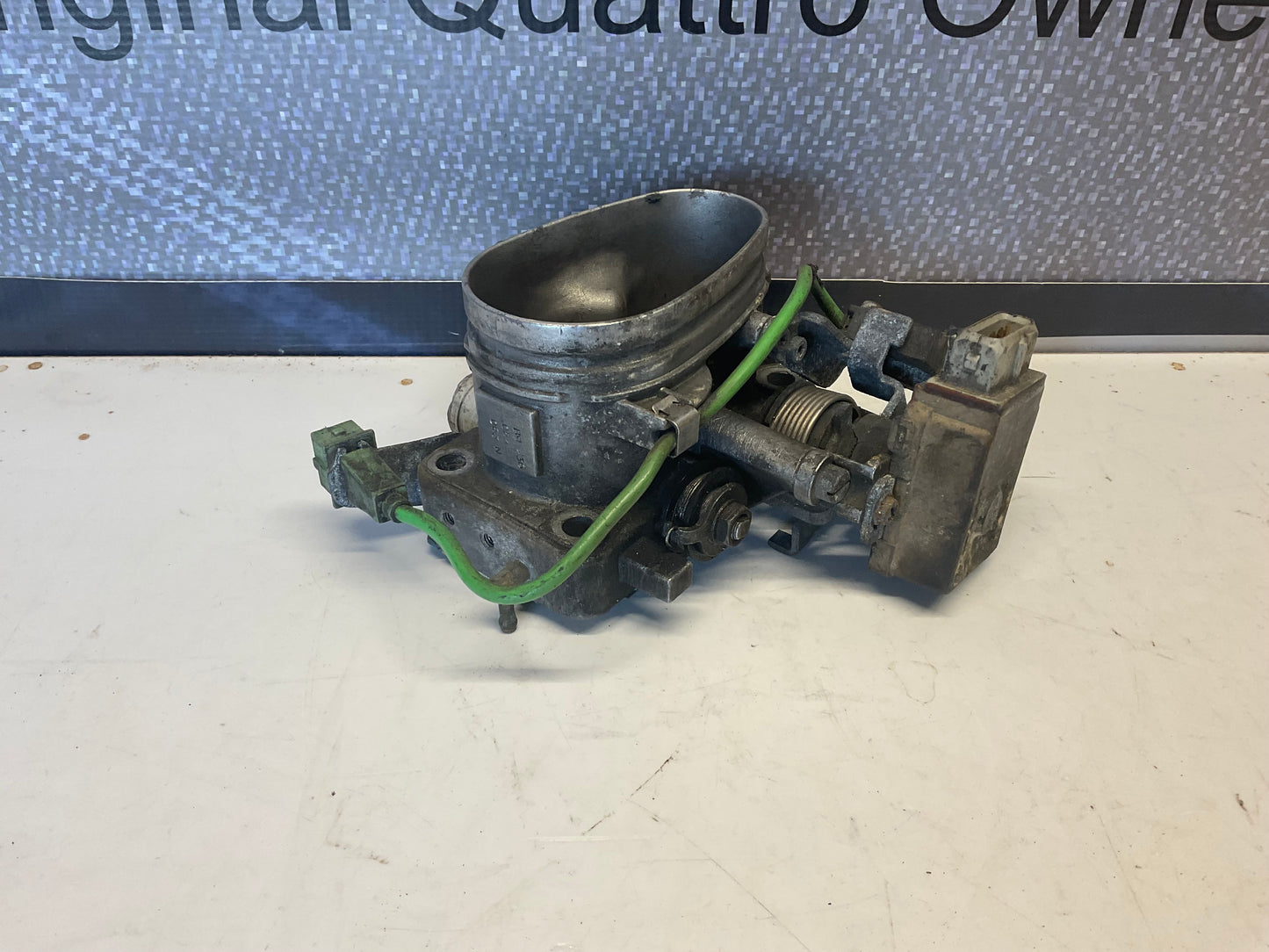 Throttle Body 051733154A  B3  7A