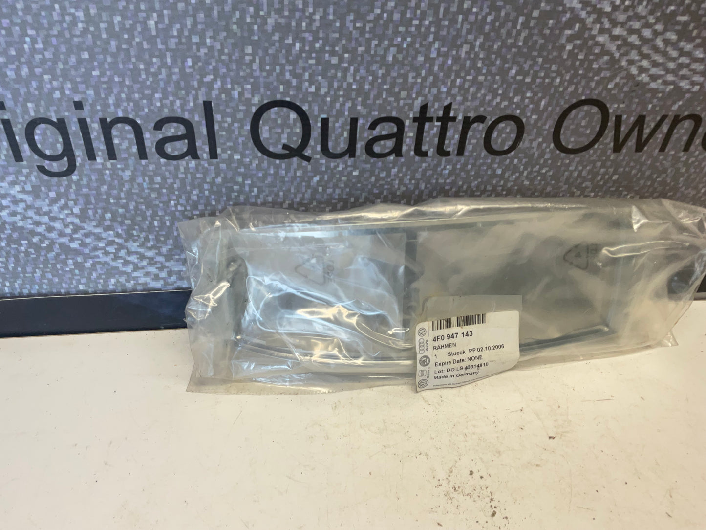 Sunroof Trim Bezel 4F0947143  NOS