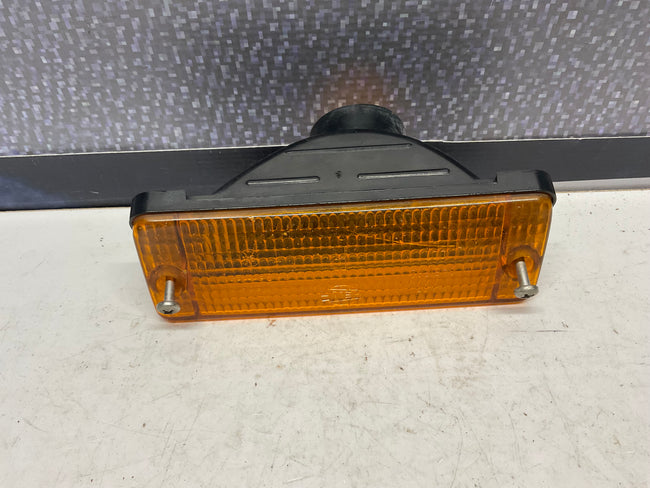 Front Bumper Turn Signal Lens Right 443953056 Hella C3