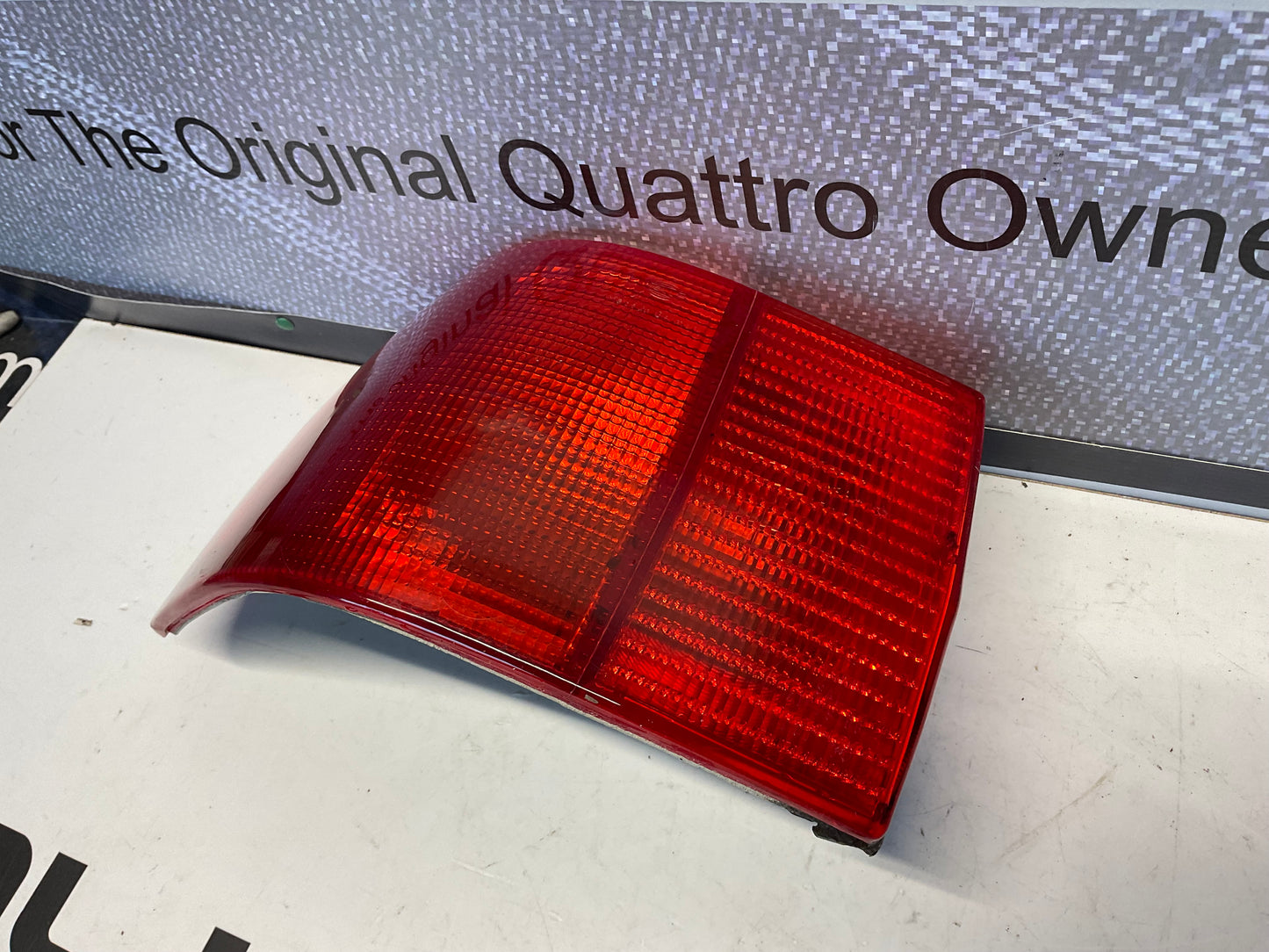 Driver Taillight Left 893945095A B3 90 20V