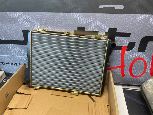 Radiator Nissens 60442 New B3 B4